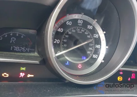 2015 Mazda Mazda3 I Sport из США, поврежденный, VIN 3MZBM1U79FM169656